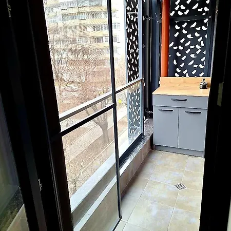 Deluxe Apartment-center Apartment *